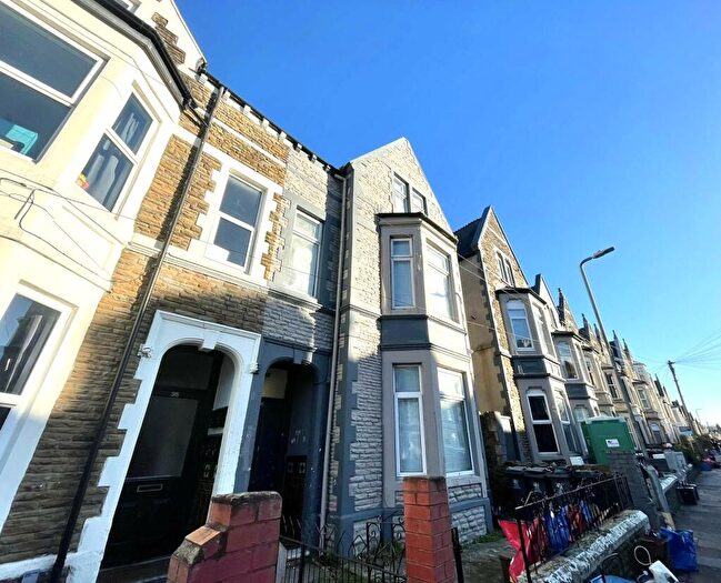 2 Bedroom Flat To Rent In Claude Road, Roath, Cardiff, CF24
