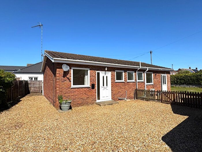 3 Bedroom Detached Bungalow For Sale In North Wootton - Good Sized Detached Bungalow In Centre Of Village, PE30