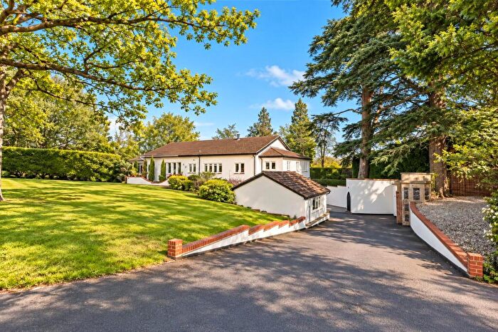 4 Bedroom Semi Detached House To Rent In Ottershaw Park, Ottershaw, Chertsey, Surrey, KT16
