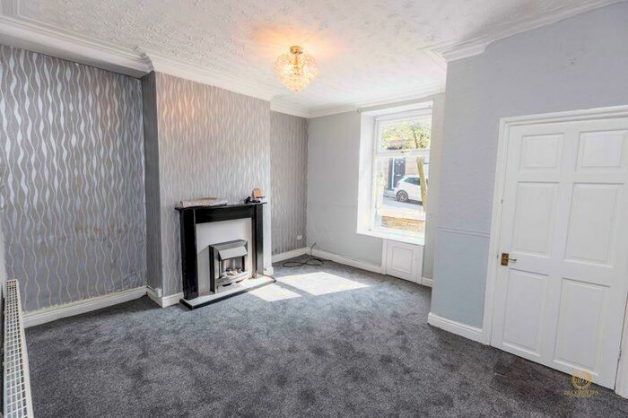 3 Bedroom Terraced House To Rent In Sarah Street, Darwen, BB3