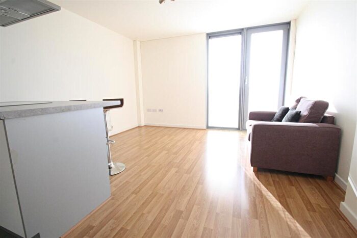 1 Bedroom Flat To Rent In George Hudson Tower, Stratford, E15
