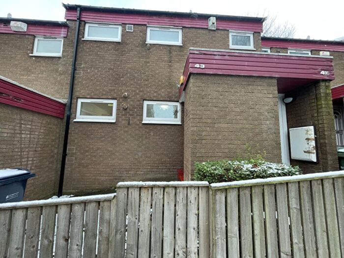 1 Bedroom Flat For Sale In Stainton Drive, Gateshead, NE10