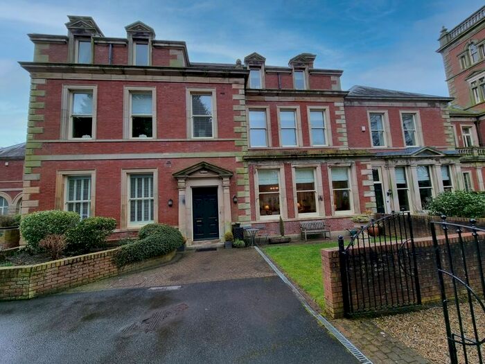2 Bedroom Flat For Sale In Whalton Park, Gallowhill, Morpeth, NE61