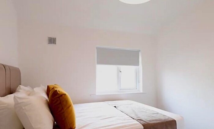 4 Bedroom House To Rent In Ringwood Crescent, Bristol, BS10