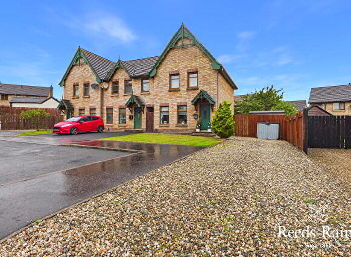 3 Bedroom Semi-Detached House For Sale In Stonebridge Avenue, Newtownards, BT23