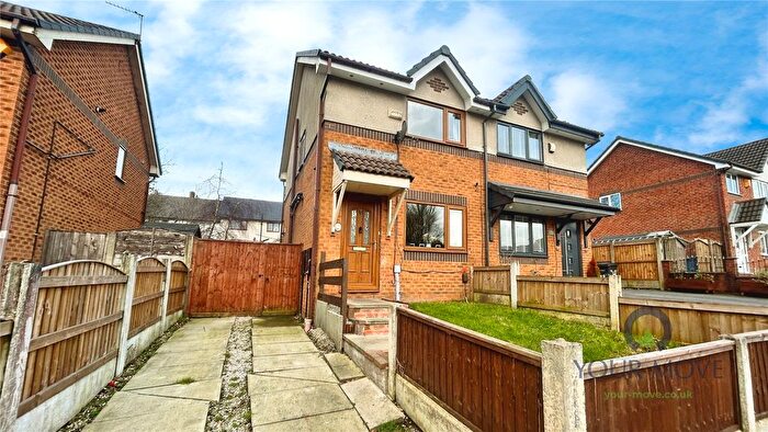 2 Bedroom Semi Detached House For Sale In Magpie Lane, Oldham, Greater Manchester, OL4