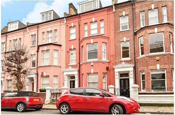 1 Bedroom Apartment To Rent In Hamilton Gardens, St John`s Wood, NW8