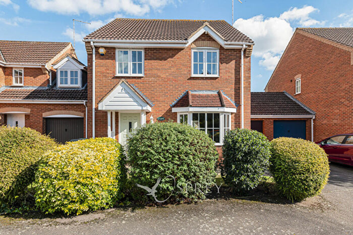 4 Bedroom Link Detached House For Sale In Creed Road, Oundle, Northamptonshire, PE8