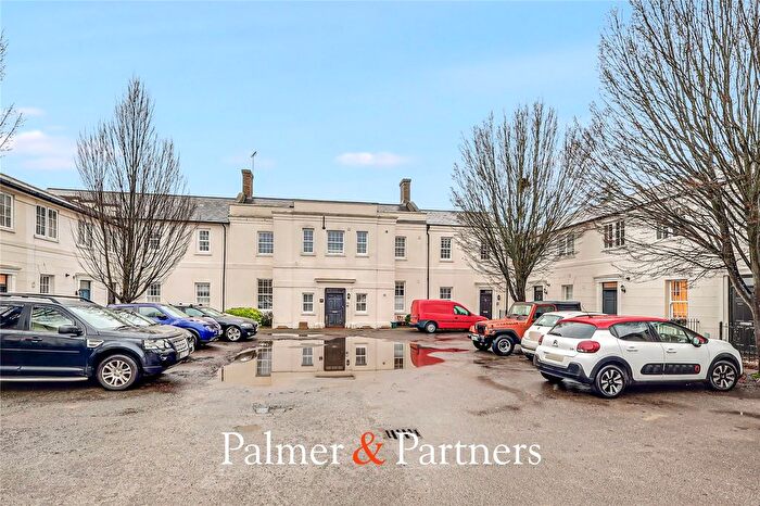 2 Bedroom Flat For Sale In Arbour Lane, Springfield, Chelmsford, Essex, CM1