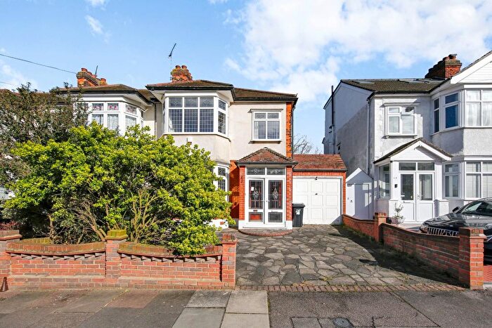 3 Bedroom End Terrace House For Sale In Blackbush Avenue, Chadwell Heath, RM6