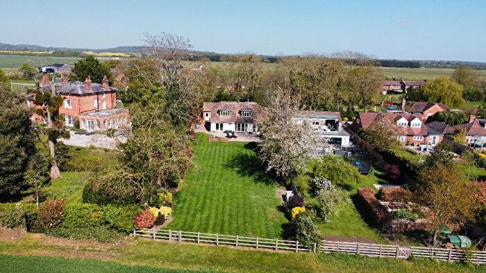 4 Bedroom Detached House For Sale In White Waltham, Maidenhead, SL6