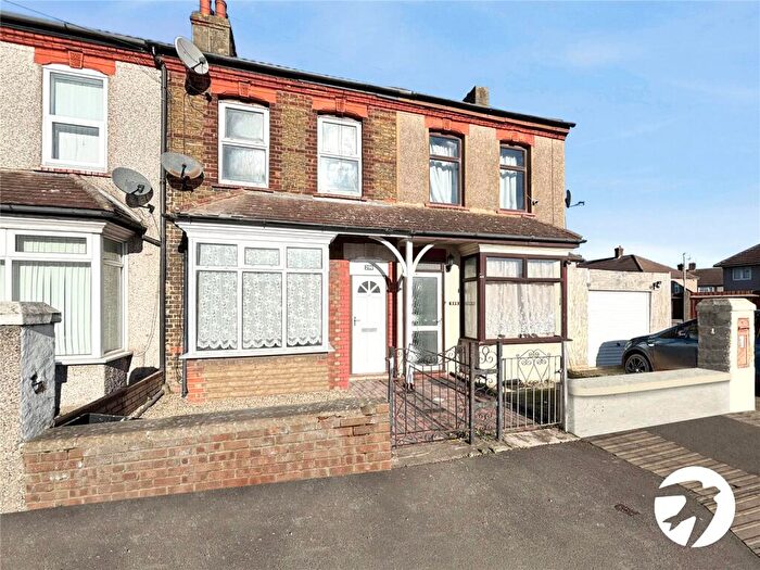 3 Bedroom Terraced House To Rent In Watling Street, Dartford, Kent, DA2