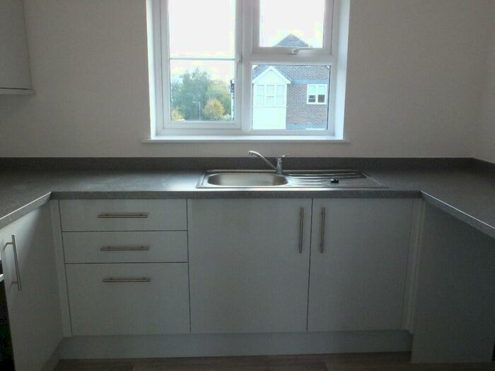 1 Bedroom Flat To Rent In Court Road, Lewes, East Sussex, BN7