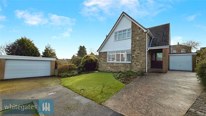 3 Bedroom Detached House For Sale In Bourne Court, Staincross, Barnsley, S75