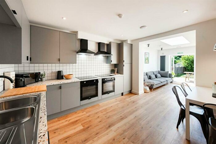 7 Bedroom House To Rent In Coniston Road, Bristol, BS34