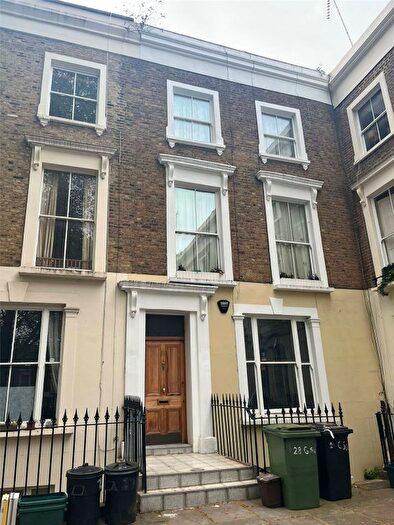 1 Bedroom Flat To Rent In Granville Square, Islington, London, WC1X