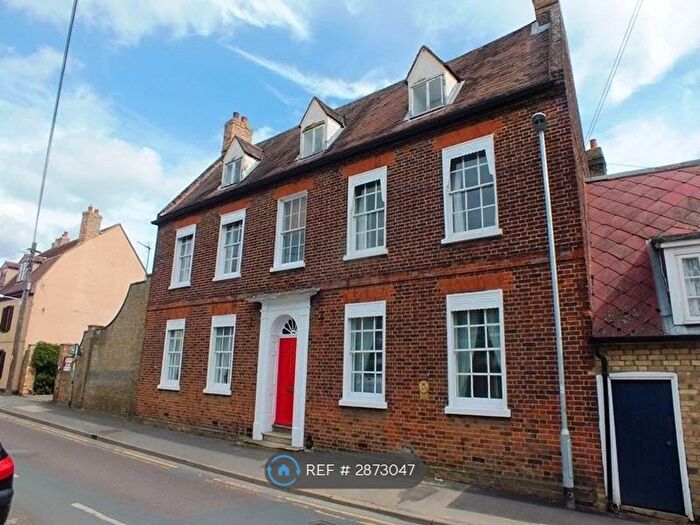 1 Bedroom Flat To Rent In The Grange, Huntingdon, PE28