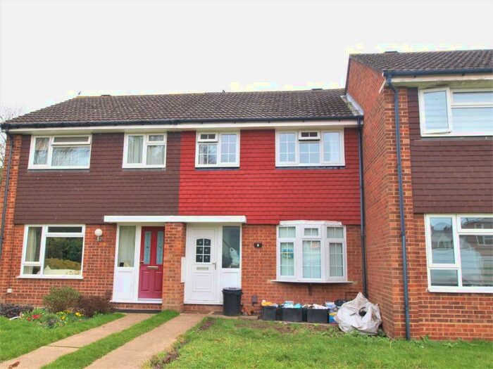 3 Bedroom Terraced House To Rent In Cheveney Walk, Shortlands, Bromley, BR2
