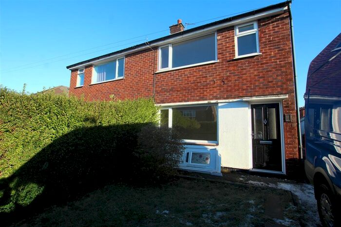 3 Bedroom Semi-Detached House To Rent In St Jude's Avenue, Walton Le Dale, Walton Le Dale, PR5