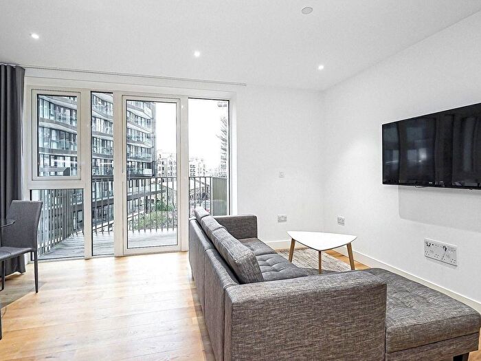 1 Bedroom Studio To Rent In Boxwood Gardens, London, E1W