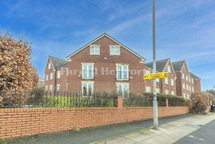 2 Bedroom Flat For Sale In Abernethy Court, Horwich, Bolton, BL6