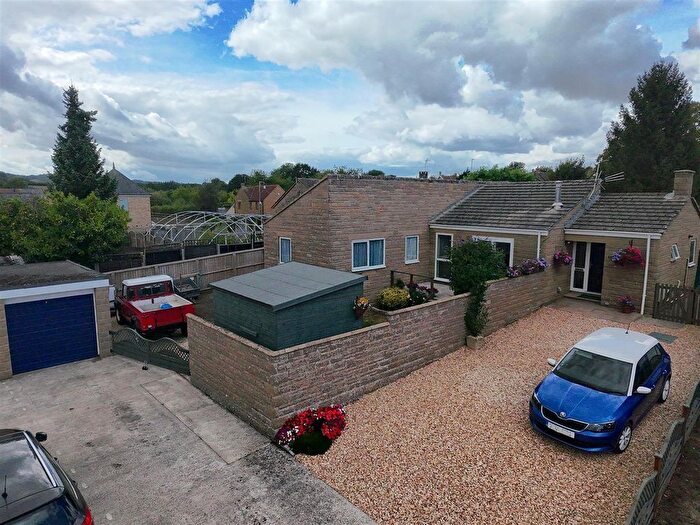3 Bedroom Detached Bungalow For Sale In Glebelands, Merriott - No Onward Chain, TA16