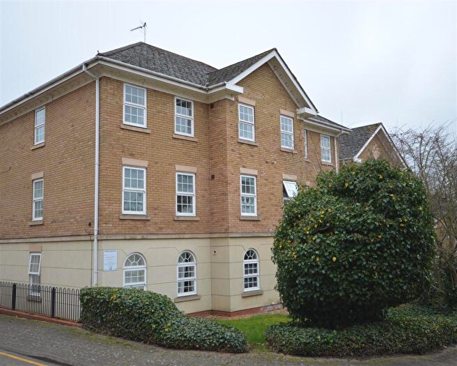 2 Bedroom Apartment To Rent In Scholars Court, Derngate, NN1