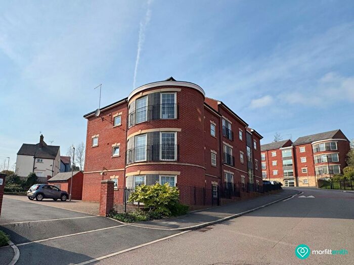 2 Bedroom Flat For Sale In Holywell Gardens, Holywell Heights, Sheffield, S4