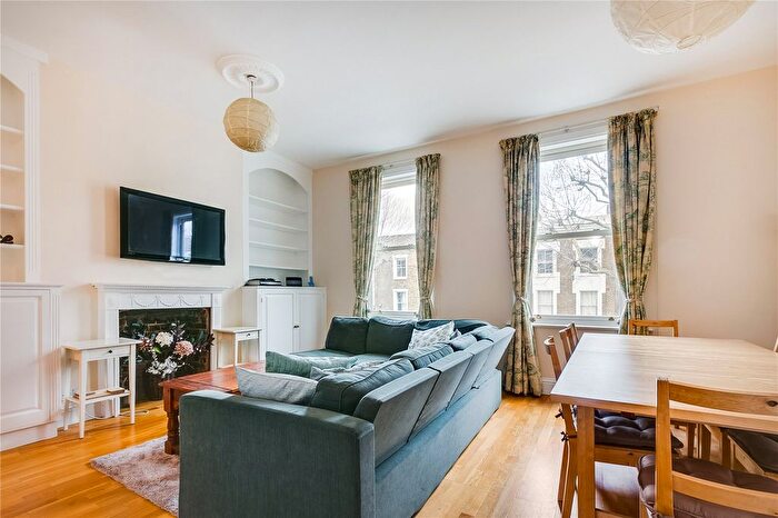 2 Bedroom Flat To Rent In Harwood Road, London, SW6