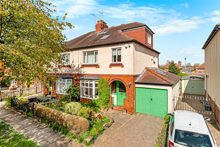 4 Bedroom Semi Detached House For Sale In Westminster Road, Clifton, York, YO30