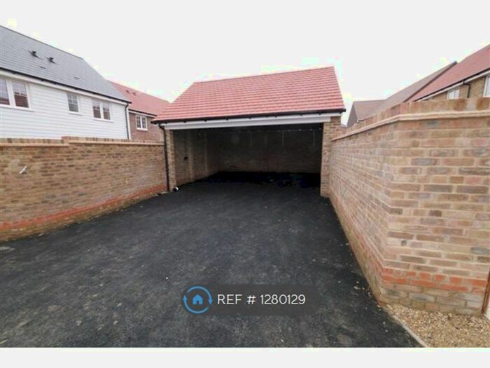 3 Bedroom Terraced House To Rent In Song Thrush Drive, Finberry, Ashford TN25