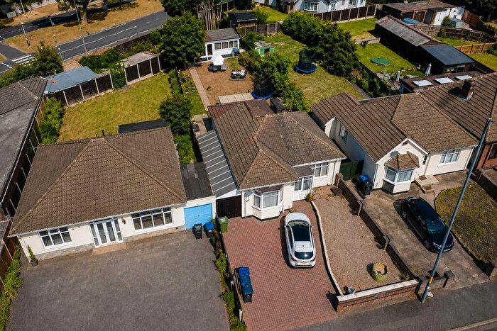 3 Bedroom Detached Bungalow For Sale In College Road, Perry Barr, Birmingham, B44