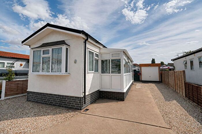 2 Bedroom Detached House For Sale In Bridge Street, Brigg, DN20