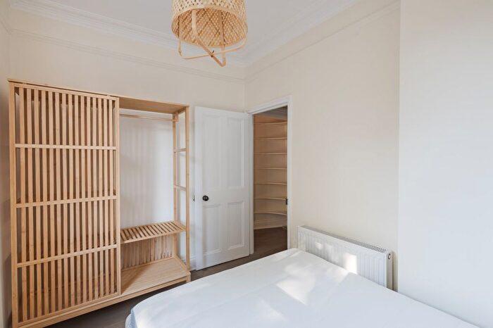 1 Bedroom Property To Rent In Harwood Road, London, SW6
