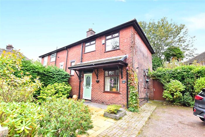 3 Bedroom Semi-Detached House For Sale In Cleggswood Avenue, Littleborough, Greater Manchester, OL15