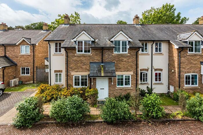 2 Bedroom Flat For Sale In Marsh Lane, Didcot, OX11