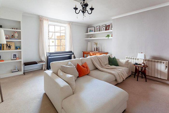 1 Bedroom Flat For Sale In The Dip, Back Montpellier, Cheltenham For Sale, GL50