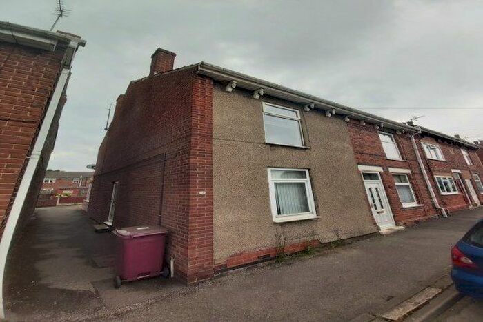 2 Bedroom Property To Rent In Shuttlewood, Chesterfield, S44