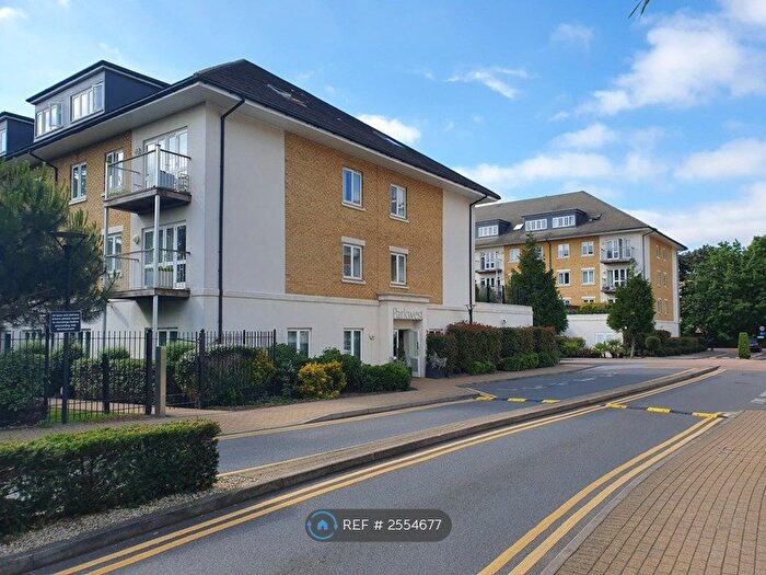 2 Bedroom Flat To Rent In Park Lodge Avenue, West Drayton, UB7