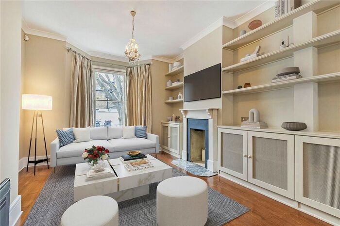 4 Bedroom Terraced House To Rent In Hartismere Road, Fulham, London, SW6