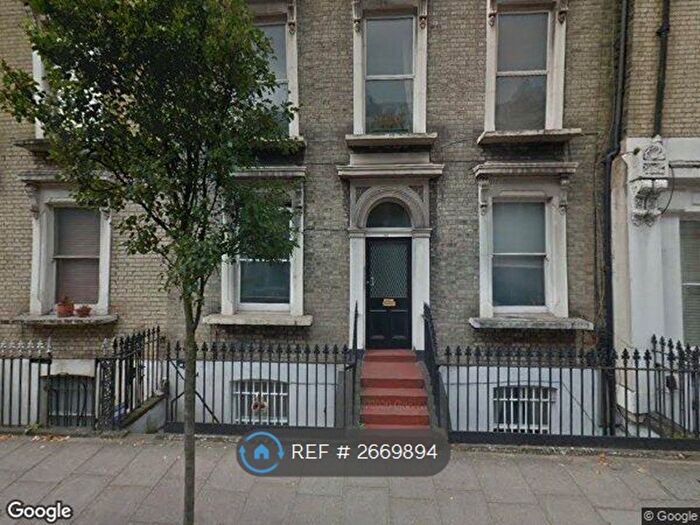 Studio To Rent In Finborough Road, London, SW10