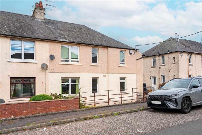 3 Bedroom Apartment To Rent In Park Avenue, Falkirk, FK2
