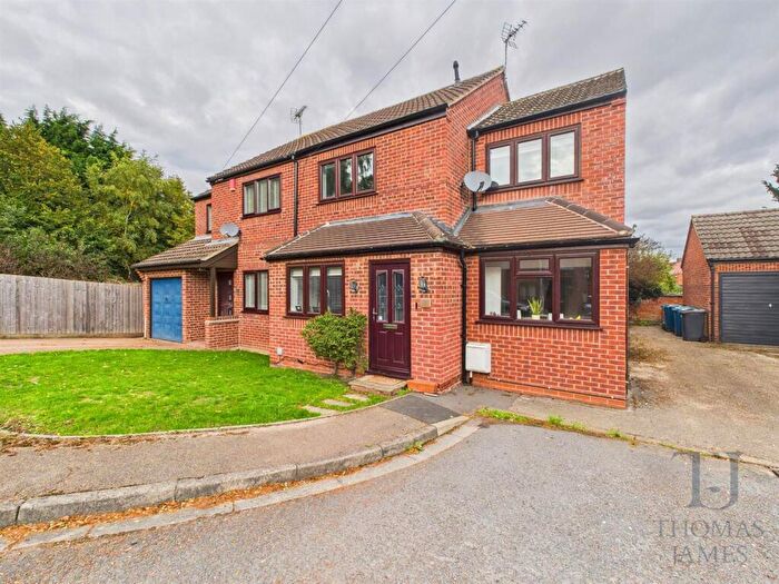 3 Bedroom Semi-Detached House For Sale In Samson Court, Ruddington, Nottingham, NG11