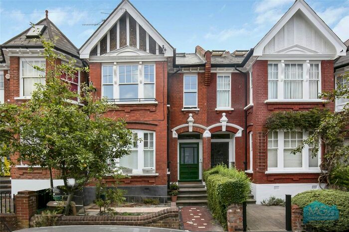 4 Bedroom Flat To Rent In Grasmere Road, Muswell Hill, London, N10