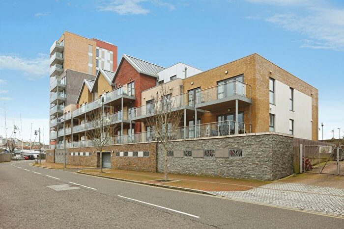 2 Bedroom Property For Sale In Harbour Road, Gosport, PO12