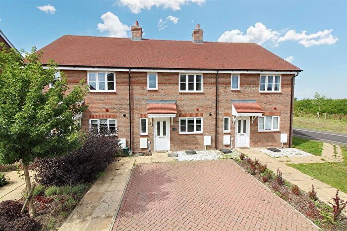 3 Bedroom Property For Sale In Kirkeby Close, Stoke Mandeville, HP22