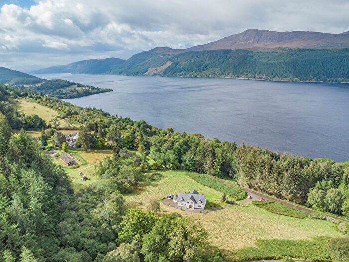 6 Bedroom Detached House For Sale In Foyers, Inverness, IV2