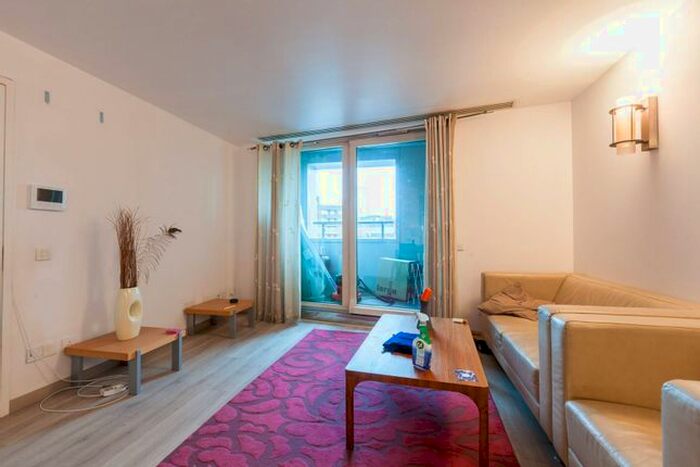 2 Bedroom Flat To Rent In Westminster Bridge Road, Waterloo, London, SE1