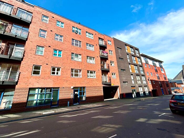 2 Bedroom Apartment To Rent In Scotland Street, Birmingham, B1