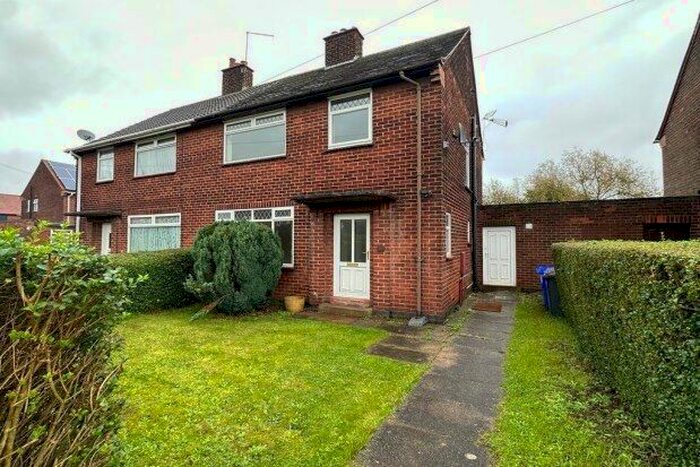 3 Bedroom Semi-Detached House To Rent In Hills Road, Derby, DE72
